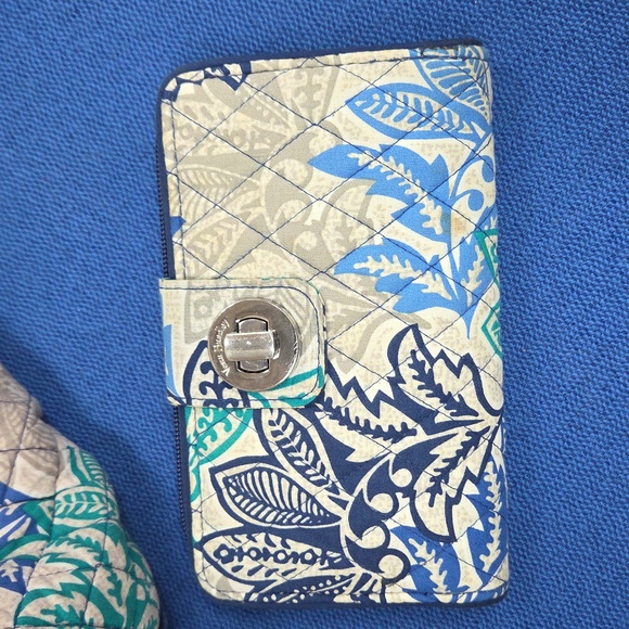 Vera Bradley RETIRED pattern Santiago- Glenna. New - Picture 5 of 11